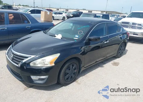 2013 Nissan Altima 2.5 S z USA, uszkodzony, nr VIN 1N4AL3AP3DN513735